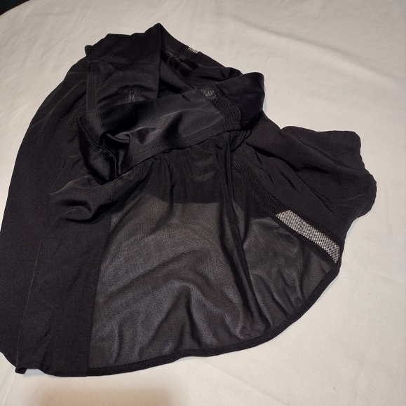 Reebok Black Mesh Mid-Rise Swim Skirt With Back Pocket - Picture 8 of 16